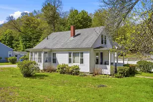 154 Oneida St, Manchester, NH 03102 - Photo 1