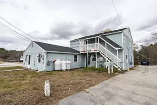 22 Smith St, Pittsfield, NH 03263 - Photo 1