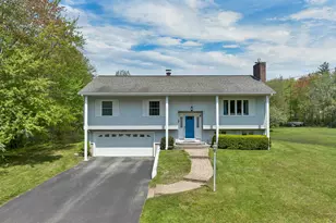 16 Sanders Rd, Hudson, NH 03051 - Photo 1