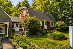 86 Mammoth Rd, Londonderry, NH 03053 - Photo 1