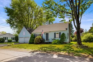 11 William St, Somersworth, NH 03878 - Photo 1