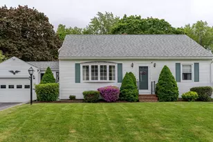 8 Lowell Ave, Dover, NH 03820 - Photo 1