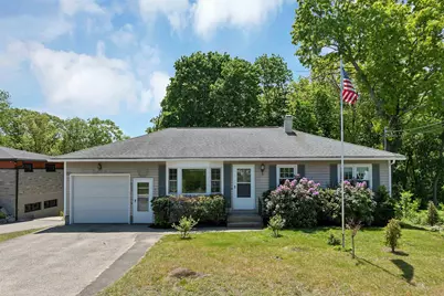 625 Coolidge Avenue, Manchester, NH 03102 - Photo 1