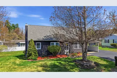76 Granite Street, Hooksett, NH 03106 - Photo 1
