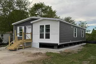 19 West Ln, Rochester, NH 03867 - Photo 1