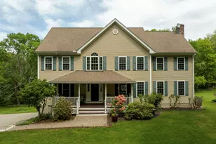 537 Pingree Hill Rd, Auburn, NH 03032 - Photo 1