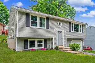 6 Killian Dr, Nashua, NH 03062 - Photo 1