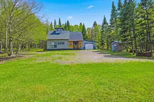 2484 N Main St, Pittsburg, NH 03592 - Photo 1