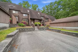 25 Silverton Dr, Nashua, NH 03062 - Photo 1