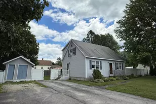 7 Willow St, Allenstown, NH 03275 - Photo 1