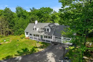 137 Hearthside Dr, Barrington, NH 03825 - Photo 1