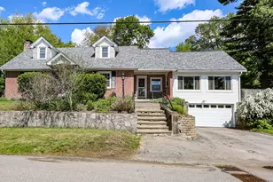 137 Grand Ave, Manchester, NH 03109 - Photo 1
