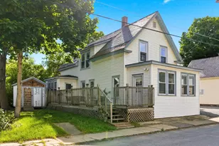 26 Center St, Walpole, NH 03609 - Photo 1