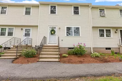 29 Olde Country Village Road, Londonderry, NH 03053 - Photo 1
