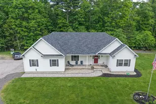 47 Boxwood Dr, Auburn, NH 03032 - Photo 1