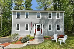 30 Royal Ln, Londonderry, NH 03053 - Photo 1