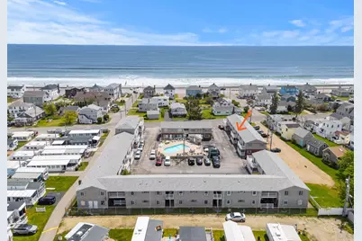 68 Kings Highway #4, Hampton, NH 03842 - Photo 1