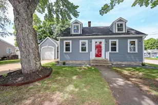 78 Candia Rd, Manchester, NH 03109 - Photo 1