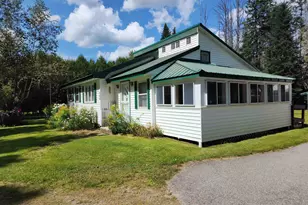 500 Colebrook Rd, Errol, NH 03579 - Photo 1