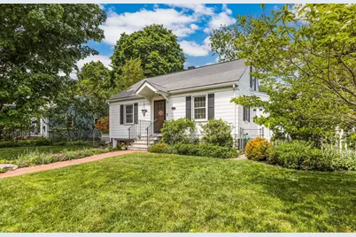 203 Melbourne Street, Portsmouth, NH 03801 - Photo 1