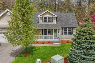 19 Candleridge Cir, Litchfield, NH 03052 - Photo 1
