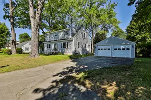 7 Holly Dr, Nashua, NH 03063 - Photo 1