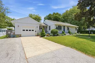 51 Kilby St, Manchester, NH 03103 - Photo 1