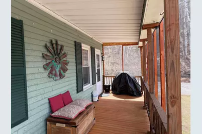 568 Cheshire Street, Berlin, NH 03570 - Photo 1