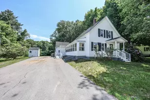 32 Raymond Rd, Auburn, NH 03032 - Photo 1