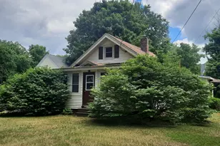 33 Noyes St, Concord, NH 03301 - Photo 1