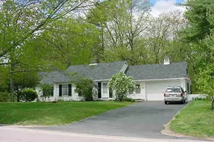 8 Logging Hill Rd, Bow, NH 03304 - Photo 1