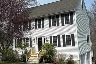 87 S Riverview St, Haverhill, MA 01835 - Photo 1
