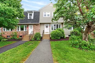 4 Snowberry Ln, Goffstown, NH 03045 - Photo 1
