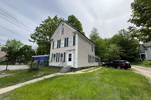 164 Pleasant St, Claremont, NH 03743 - Photo 1
