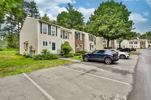 38 Shelburne Rd, Merrimack, NH 03054 - Photo 1