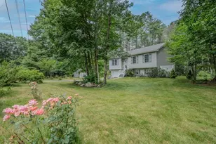 5 Lorraine&apos S Ln, Strafford, NH 03884 - Photo 1