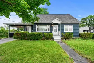 24 Plummer St, Goffstown, NH 03102 - Photo 1
