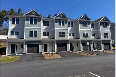 4C Dearborn Circle, Goffstown, NH 03045 - Photo 1