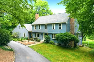 10 Candlewood Dr, Amherst, NH 03031 - Photo 1
