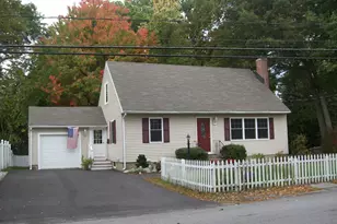 292 Smyth Rd, Manchester, NH 03104 - Photo 1