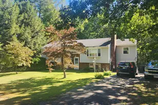 12 Southwood Dr, Londonderry, NH 03053 - Photo 1