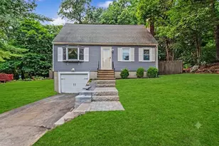 6 Colleen Rd, Nashua, NH 03062 - Photo 1