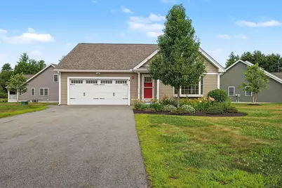 4 James Circle, Brentwood, NH 03833 - Photo 1