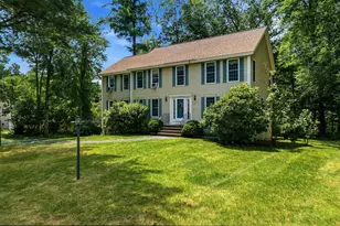 8 Wesley Ln, Salem, NH 03079 - Photo 1
