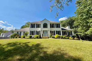 11 Boxwood Ln, Dover, NH 03820 - Photo 1