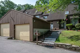 21 Silverton Dr, Nashua, NH 03062 - Photo 1