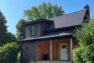 24 Hanson St, Somersworth, NH 03878 - Photo 1