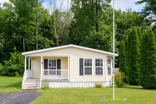 290 Calef Hwy, Epping, NH 03042 - Photo 1