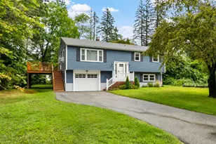 18 Williams St, Salem, NH 03079 - Photo 1