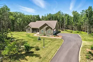 181 Sunridge Rd, Rindge, NH 03461 - Photo 1